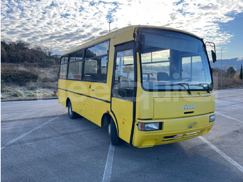 Schoolbus IVECO