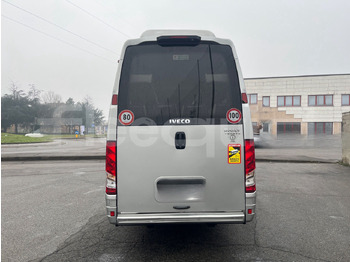 Minibus, Personenvervoer Iveco Daily: afbeelding 5