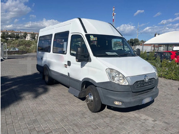 Touringcar IVECO Daily
