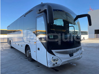 Touringcar IVECO Magelys