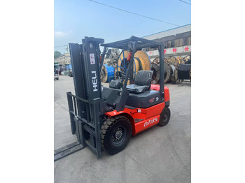 Diesel heftruck HELI