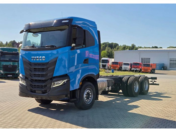 Chassis vrachtwagen IVECO S-WAY