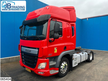 Trekker DAF CF 440