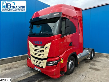 Trekker IVECO S-WAY