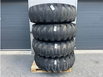 Banden en velgen AHLMANN