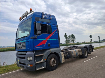 Chassis vrachtwagen MAN TGA 26.390