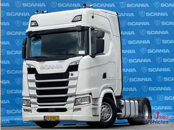 Trekker SCANIA S 450