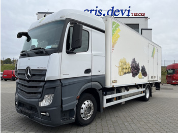 Koelwagen vrachtwagen MERCEDES-BENZ