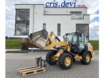 Wiellader CATERPILLAR 906M