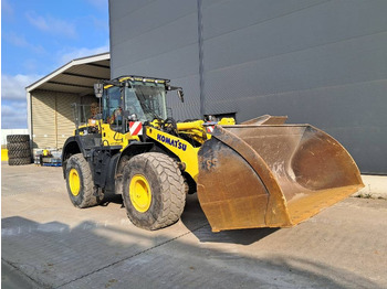 Wiellader KOMATSU WA380-8