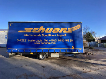Aanhangwagen met huif