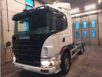 Haakarmsysteem vrachtwagen SCANIA R144
