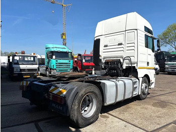 Trekker MAN TGA 18.410 FLS XXL (6-CILINDER HEADS / ZF16 MANUAL GEARBOX / ZF-INTARDER / HYDRAULIC KIT / P.T.O. / AIRCONDITIONING): afbeelding 3