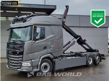 Haakarmsysteem vrachtwagen DAF XG 530