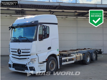 Containertransporter/ Wissellaadbak vrachtwagen MERCEDES-BENZ Actros 2548