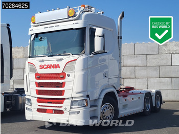 Trekker SCANIA S 650