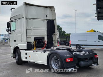 Trekker DAF XF 530 XF 4X2 Retarder 2xTanks Standklima ACC Euro 6: afbeelding 2