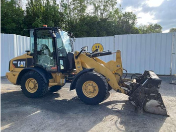 Wiellader CATERPILLAR 906H