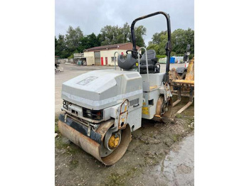 Asfaltwals CATERPILLAR CB24