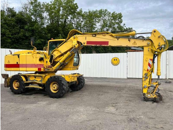 Mobiele graafmachine LIEBHERR A 900