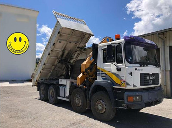 Kipper vrachtwagen MAN F2000