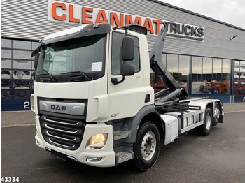 Haakarmsysteem vrachtwagen DAF CF 450
