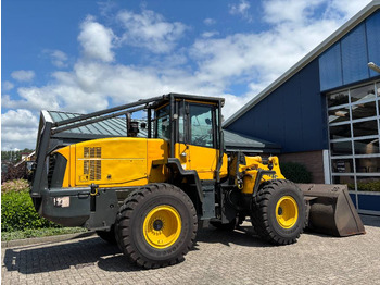 Wiellader Komatsu WA 320-5: afbeelding 4
