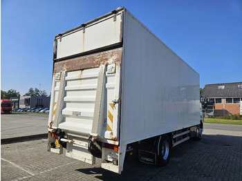 Leasing DAF CF 65 Euro 2 Manual DAF CF 65 Euro 2 Manual: afbeelding 4