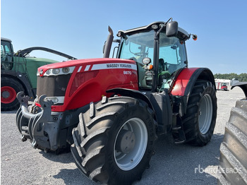 Tractor MASSEY FERGUSON 8670