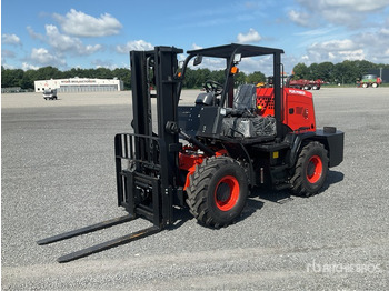Ruw terrein heftruck PLUS POWER