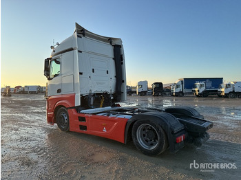 Trekker 2022 Mercedes-Benz Actros 1845 4x2 S/A Sleeper Truck Tractor: afbeelding 2 Trekker 2022 Mercedes-Benz Actros 1845 4x2 S/A Sleeper Truck Tractor: afbeelding 2