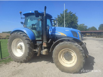Tractor NEW HOLLAND T7050