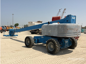 Telescoophoogwerker 2006 Genie S85 4WD Diesel Telescopic Boom Lift: afbeelding 3