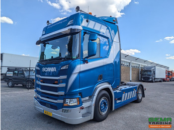 Trekker SCANIA R 410