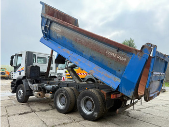 Kipper vrachtwagen Iveco Trakker 360 6X4 Tipper Spring/Spring ZF Manual gear: afbeelding 3