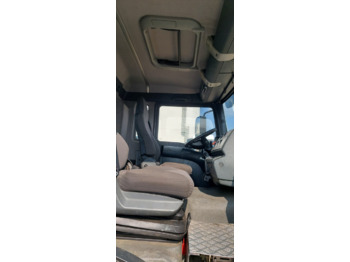 Interieur foto 1: Tankwagen MAN HS 26 FNLC