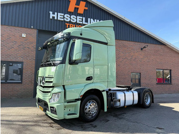Trekker MERCEDES-BENZ Actros 1936