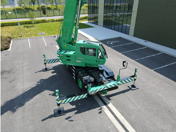 Mobiele kraan KATO