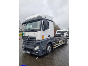 Chassis vrachtwagen MERCEDES-BENZ Actros 2542