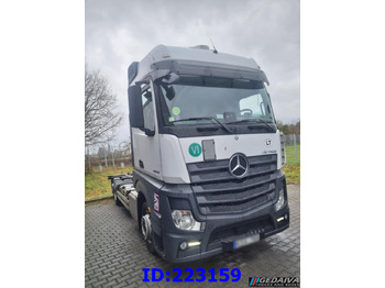 Chassis vrachtwagen MERCEDES-BENZ Actros 2542