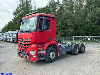 Chassis vrachtwagen MERCEDES-BENZ Arocs