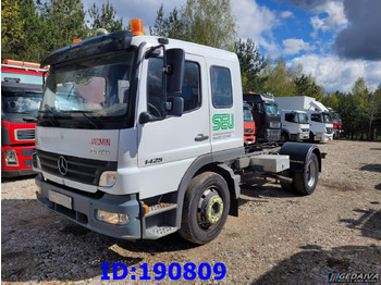 Chassis vrachtwagen MERCEDES-BENZ Atego