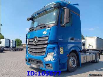Trekker MERCEDES-BENZ Actros 1845