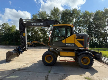 Mobiele graafmachine VOLVO EWR150E