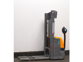 Stapelaar JUNGHEINRICH EJC