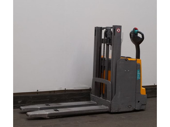 Stapelaar JUNGHEINRICH EJD