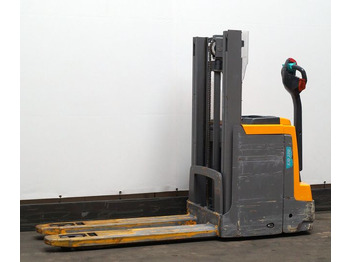 Stapelaar JUNGHEINRICH EJD