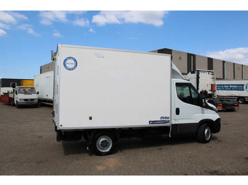 Koelwagen Iveco Daily 35S18 + carrier + electric + 3P: afbeelding 3