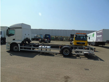 Containertransporter/ Wissellaadbak vrachtwagen Mercedes-Benz Actros 1924 + lift + euro 6: afbeelding 5