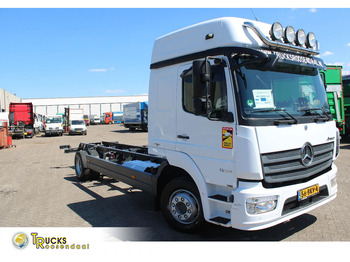 Chassis vrachtwagen MERCEDES-BENZ Atego 1224